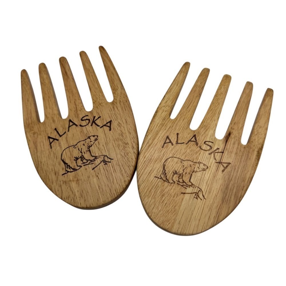 🐻 Vintage Alaska Wooden Salad Hands Servers Set 🐻